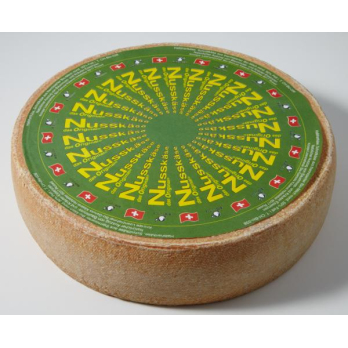 Luzerner Nusskäse 50% Fett i. Tr.
